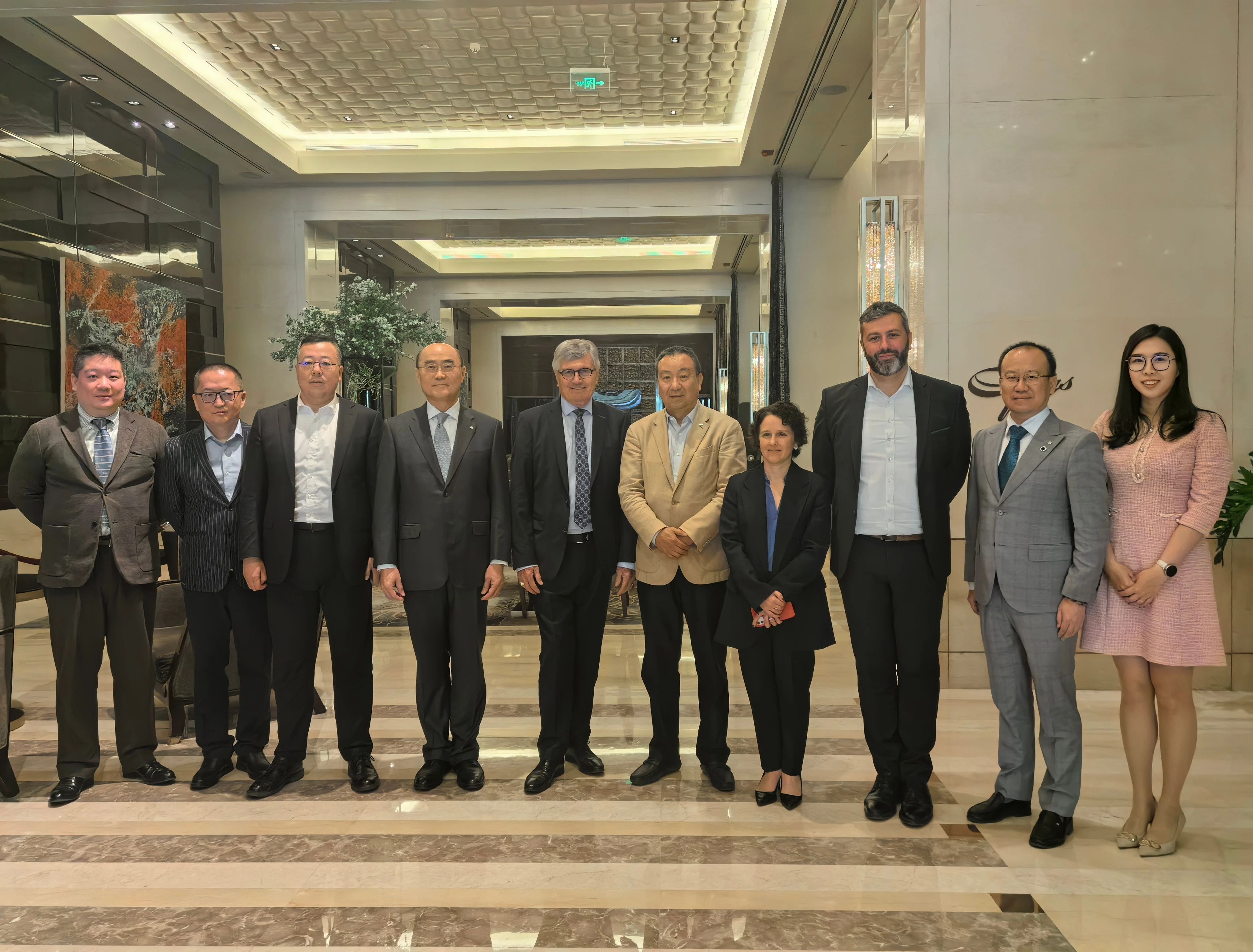 0ca60eaba4224ce3df92cc804937fa0b.jpg 0ca60eaba4224ce3df92cc804937fa0b.jpg